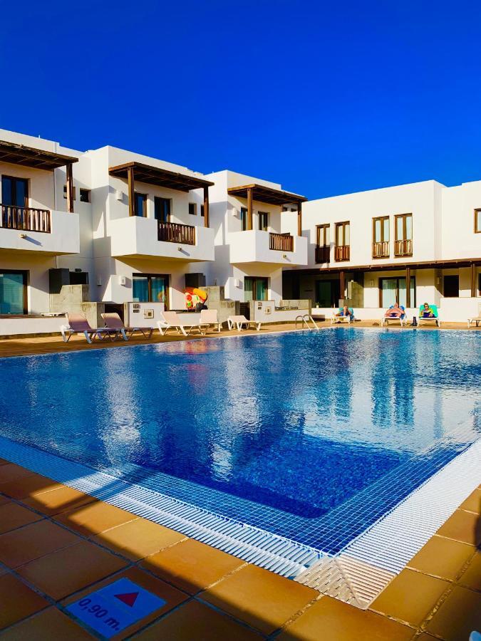 La Casa Roja Apartment Puerto Calero Luaran gambar